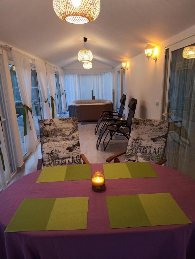 Holiday House Vela Vrta Sveti Ivan Dobrinjski Luaran gambar