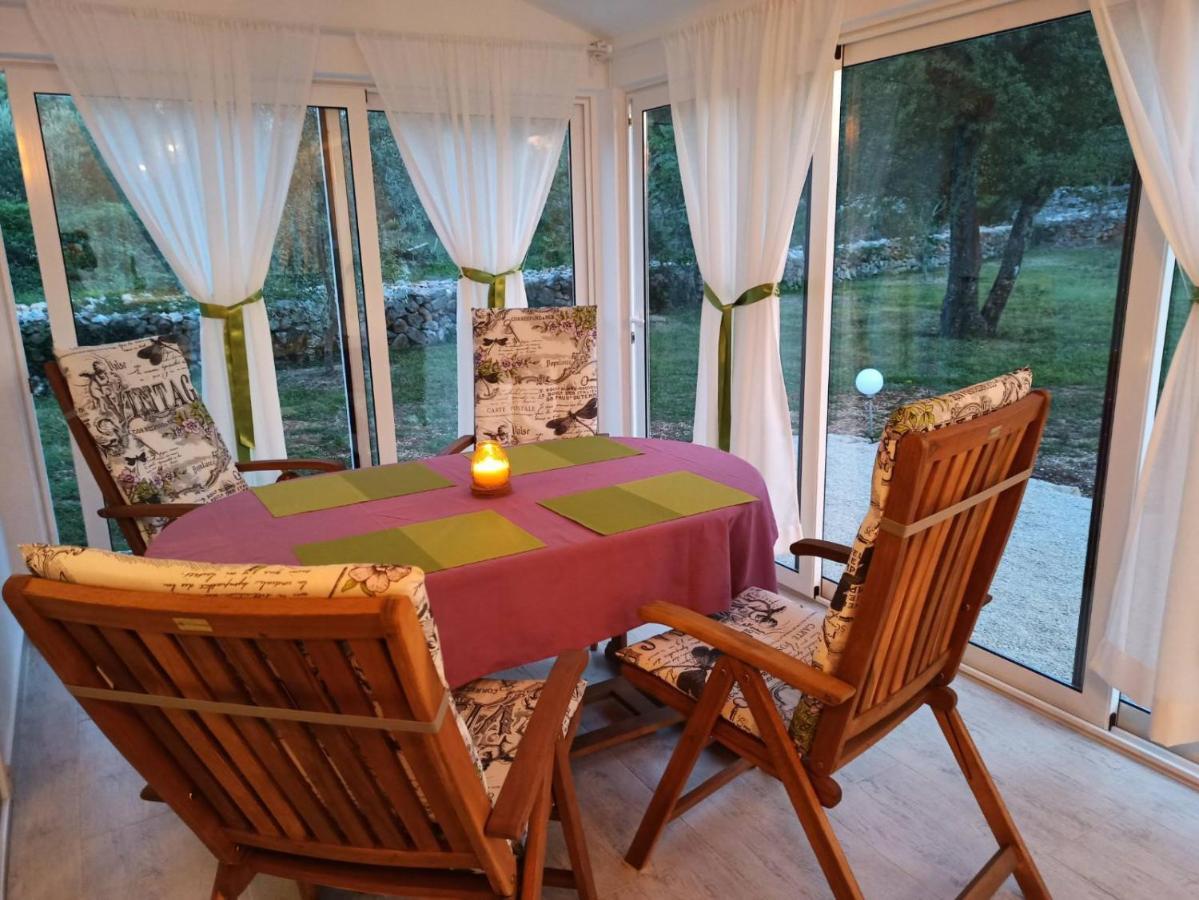 Holiday House Vela Vrta Sveti Ivan Dobrinjski Luaran gambar