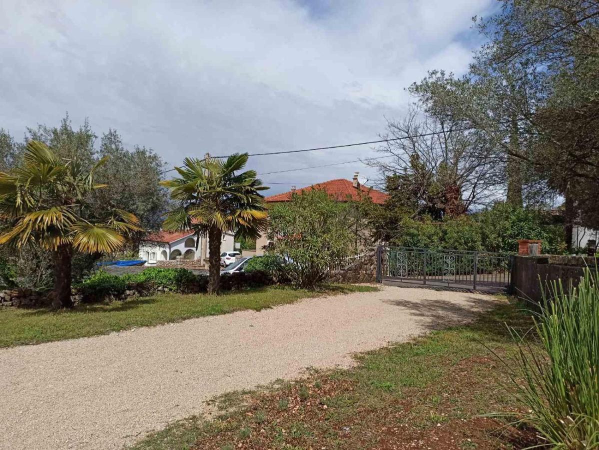 Holiday House Vela Vrta Sveti Ivan Dobrinjski Luaran gambar